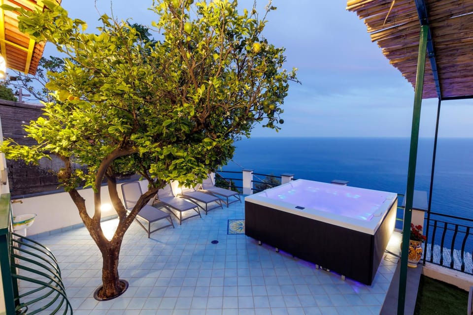 Solarium, View (from property/room), Balcony/Terrace, Balcony/Terrace, Pool view, Sea view, Swimming pool, Swimming pool, sunbed