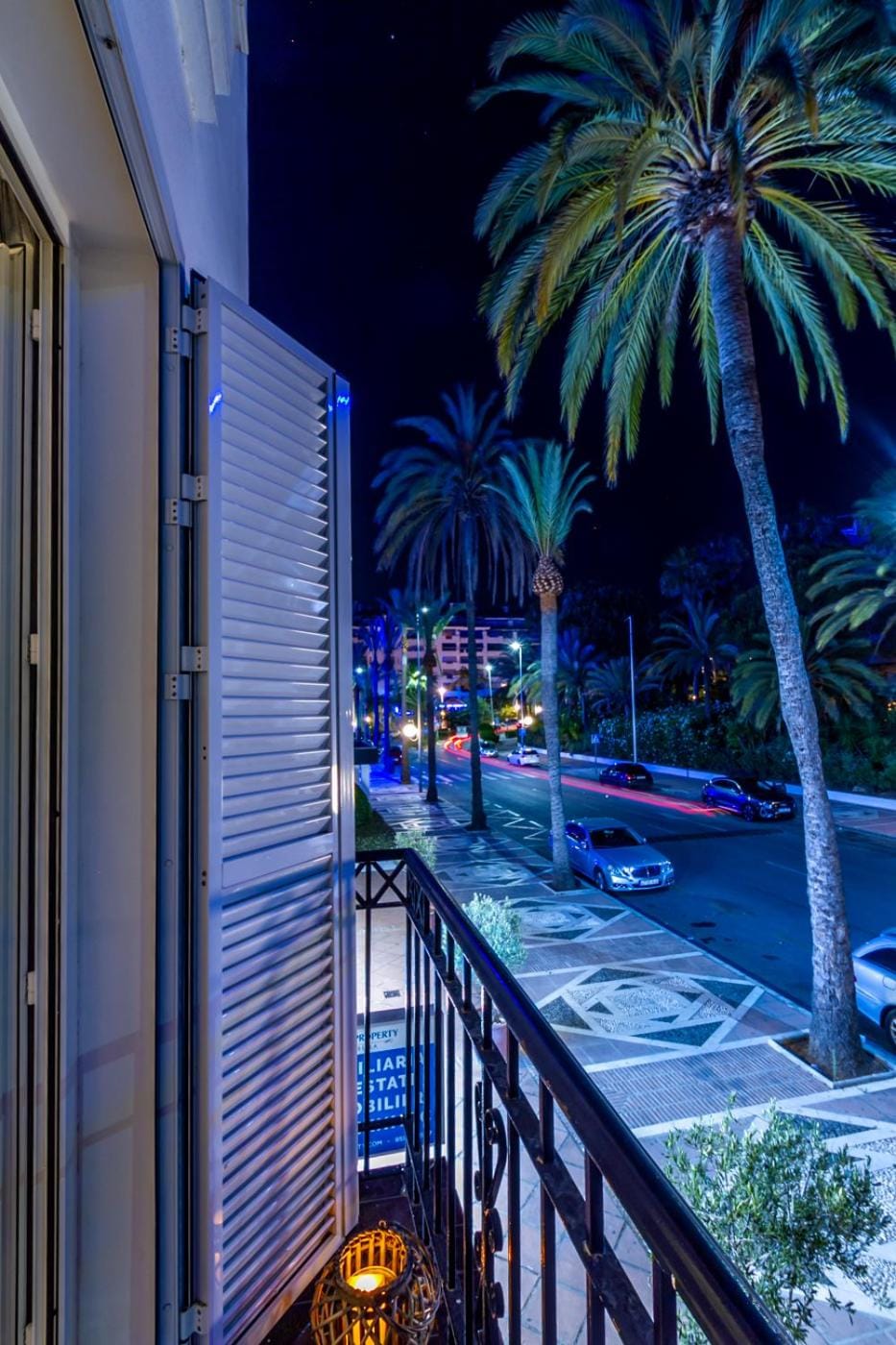 Balcony/Terrace, City view, Street view