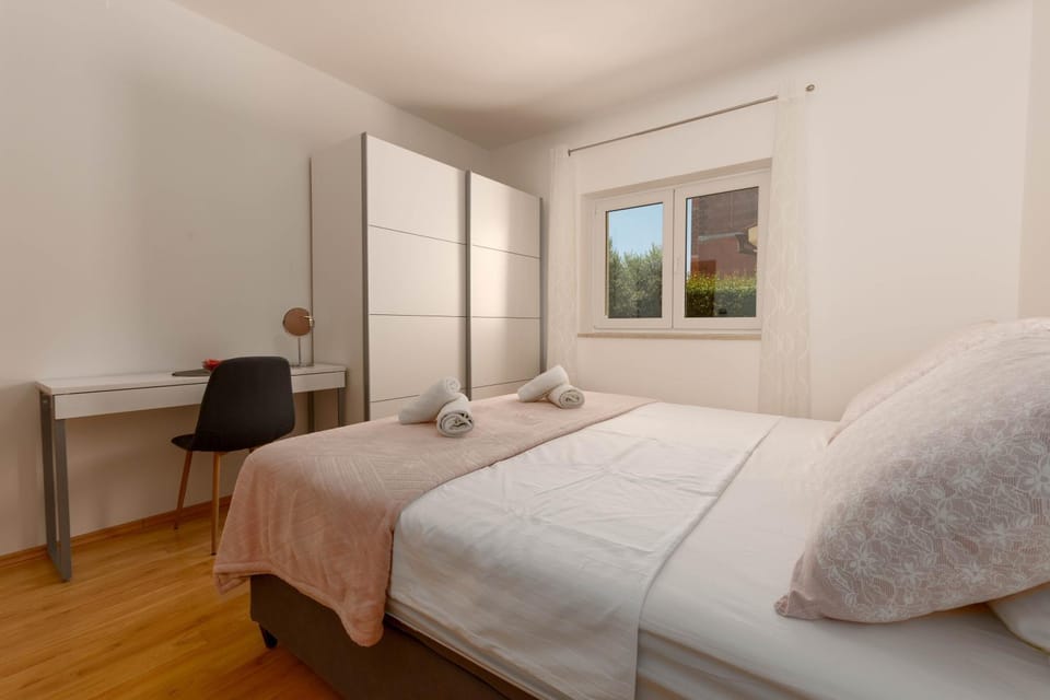 Apartment Lucija, Stinjan House in Pula