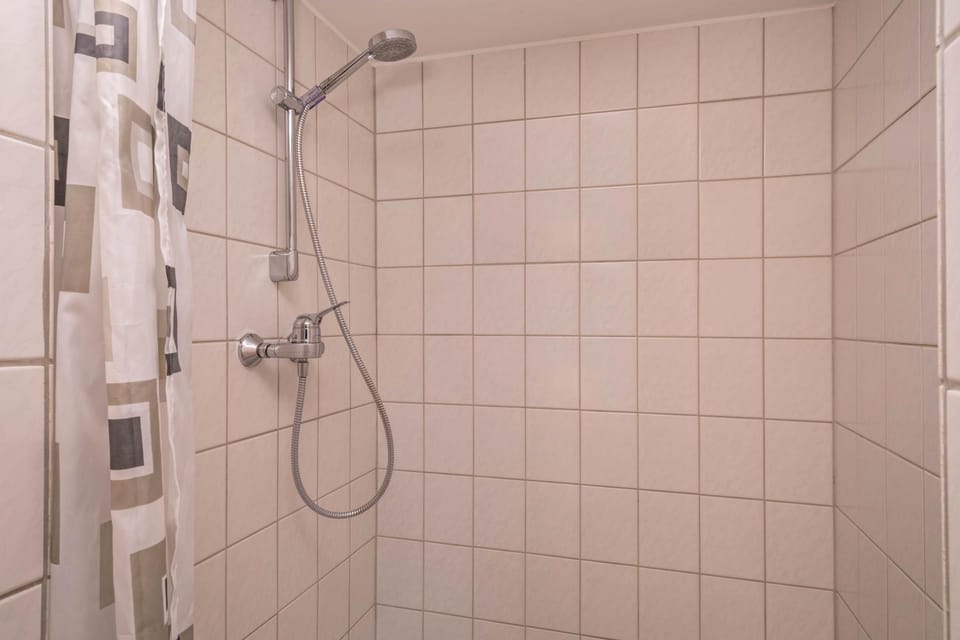 Bathroom, Living room