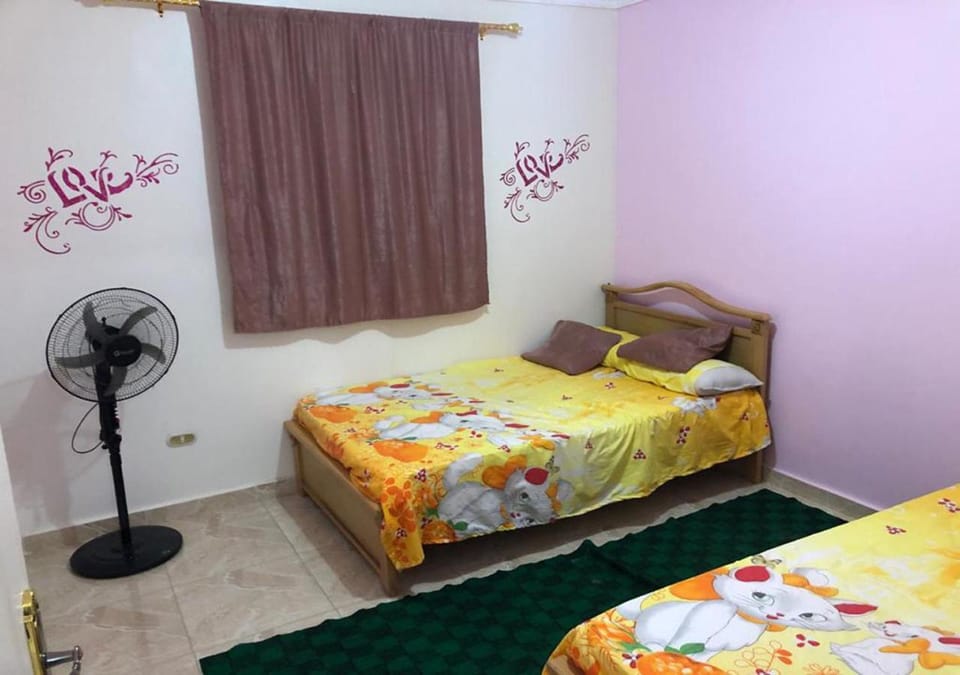 Bedroom, wardrobe
