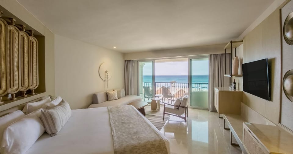 Bed, Photo of the whole room, Bedroom, Sea view
