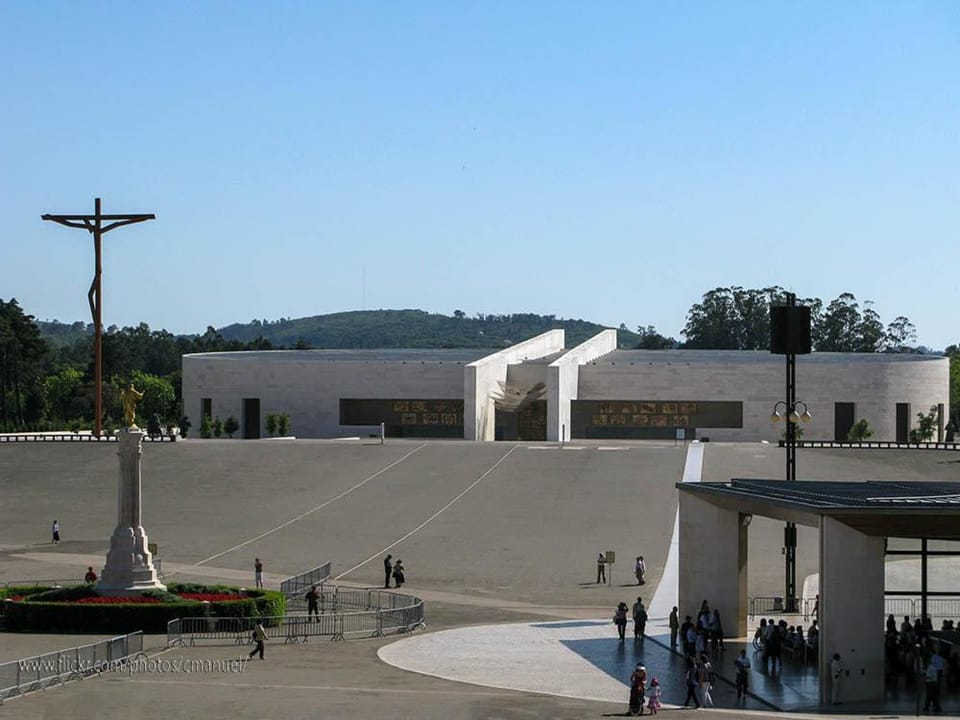 Nearby landmark