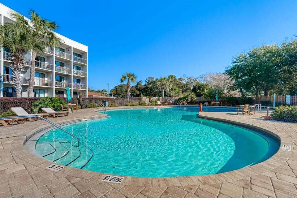 Pirates Bay B314 Apartment in Fort Walton Beach
