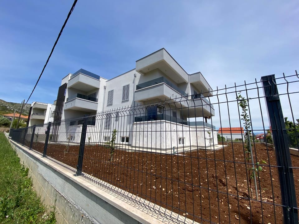 Property building, Garden