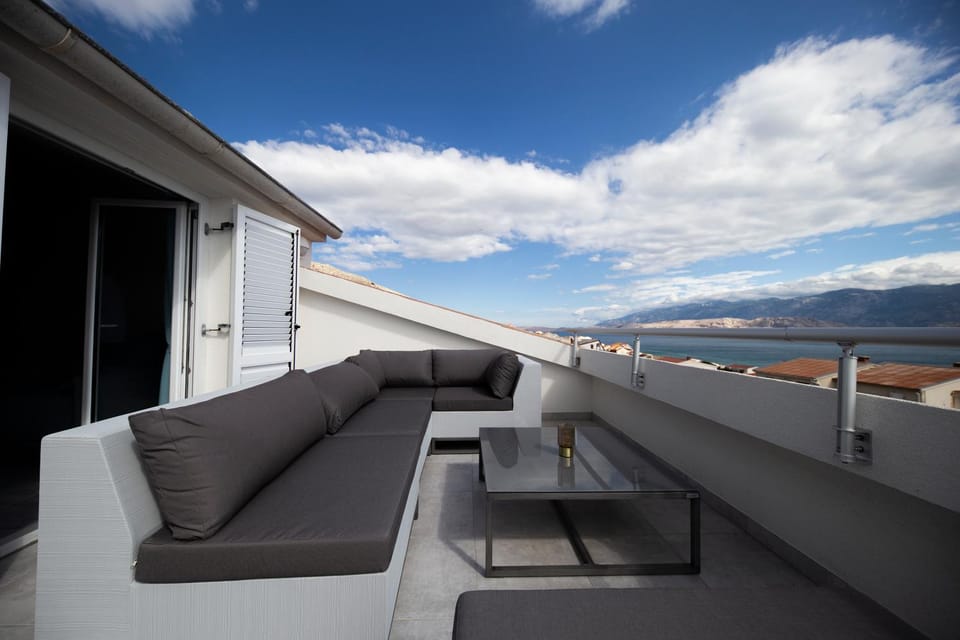 View (from property/room), Balcony/Terrace