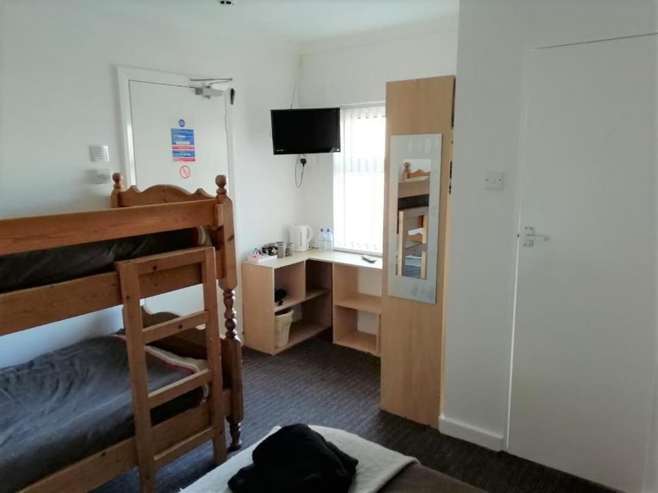 Bed, bunk bed