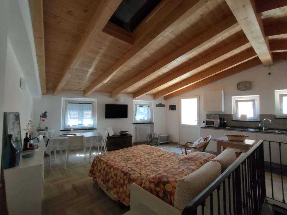 Casa Sara, Levanto, in collina ad un passo dal mare! House in Levanto