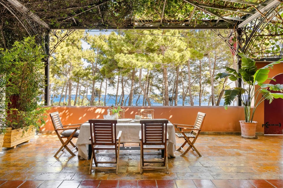 Scorpios Mansion / Downtown Skala / Seaside House in Skala