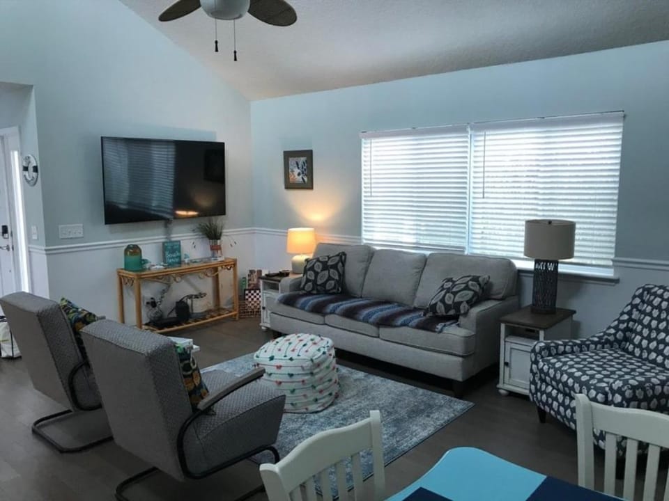 Floridays Home near to beach House in Butler Beach