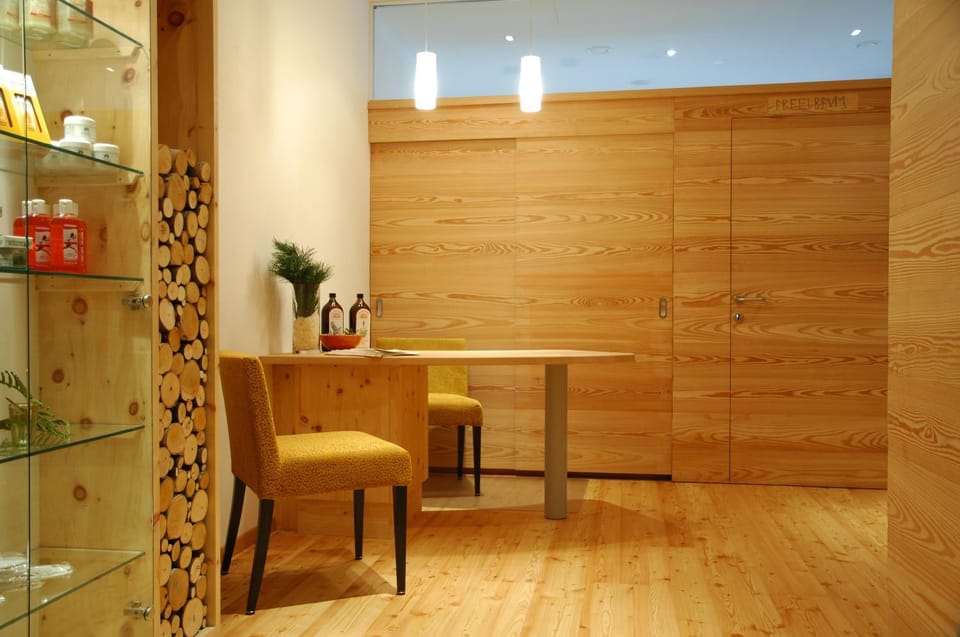 Spa and wellness centre/facilities, Seating area