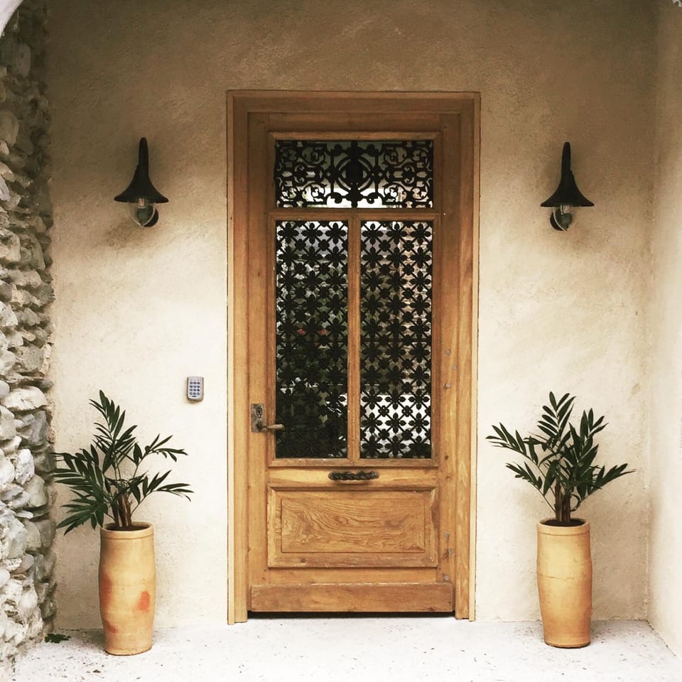 Property building, Facade/entrance