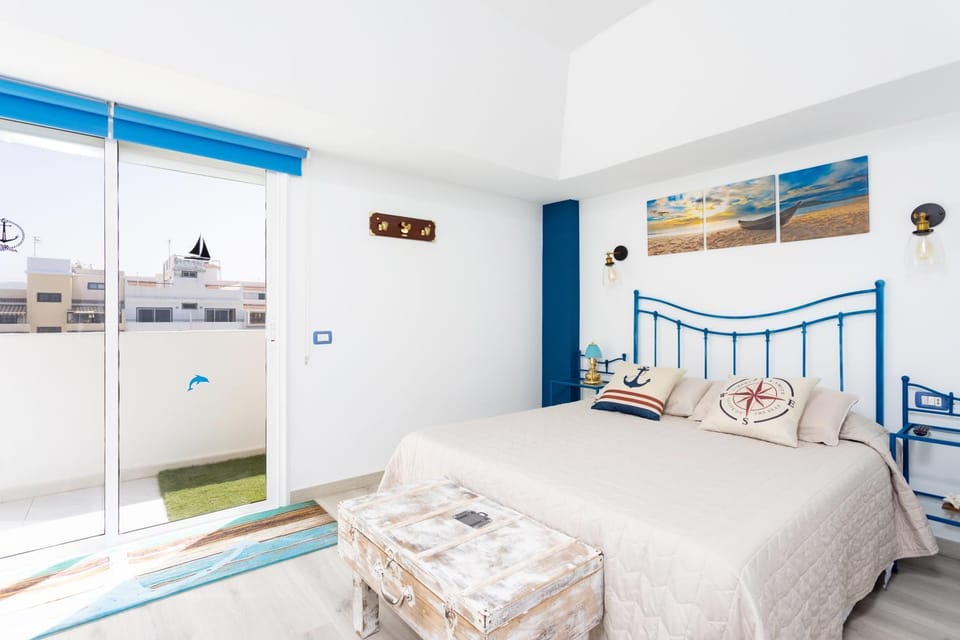 Home2Book Sea Front Attic Las Galletas Apartment in Abona