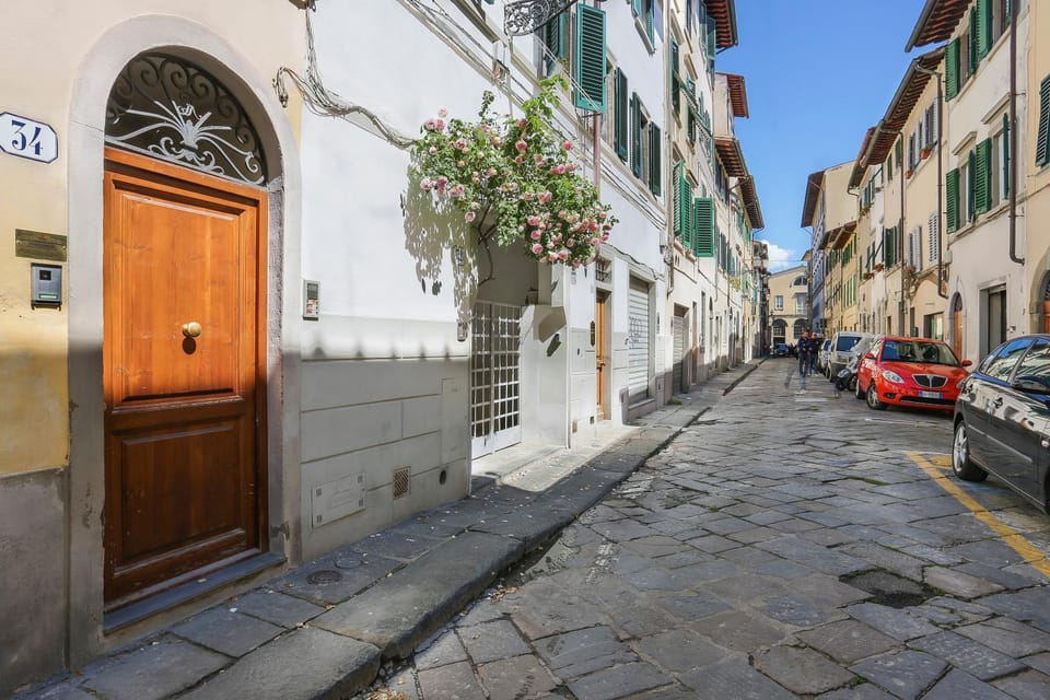 Property building, Facade/entrance, Day, Street view