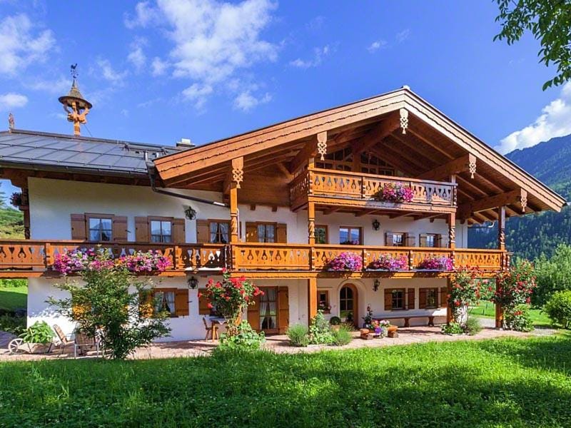 Hinterkeilhof Farm Stay in Berchtesgadener Land