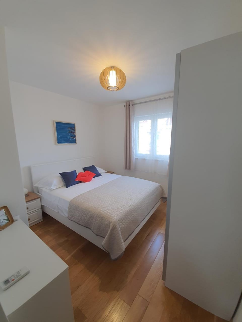 Bedroom, Mountain view, air conditioner