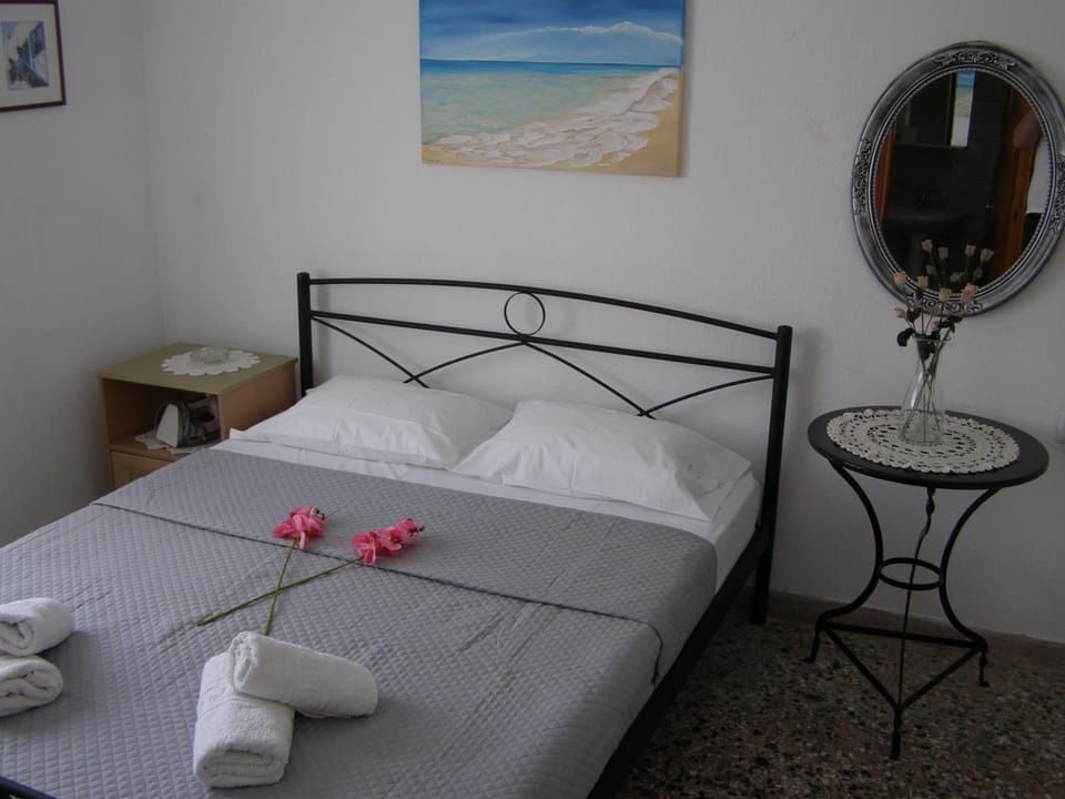 AGERI STUDIOS Bed and Breakfast in Thasos