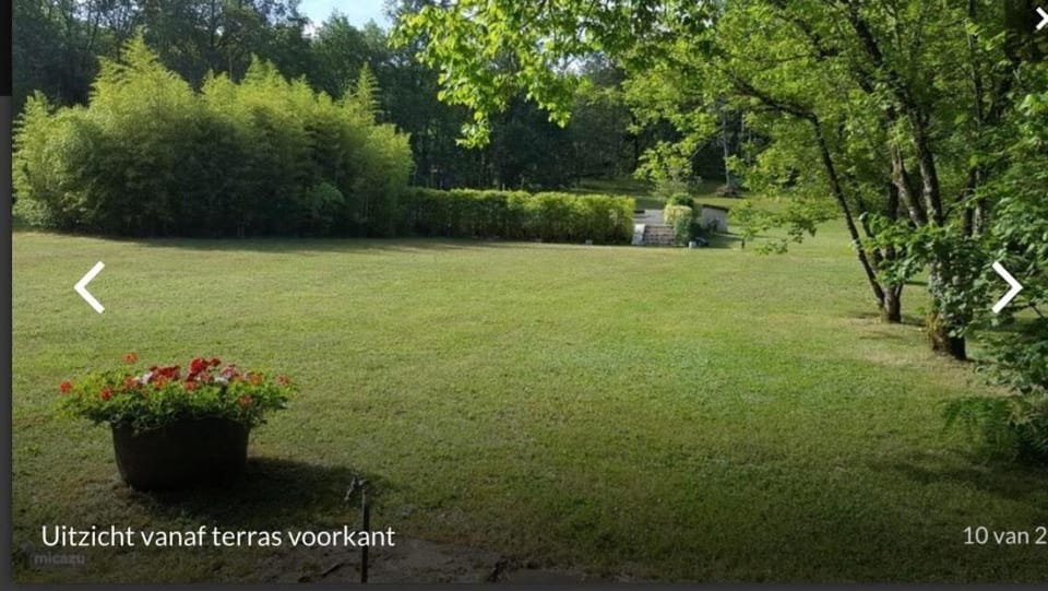 Dordogne Glamping & Camping Campground/ 
RV Resort in Nouvelle-Aquitaine