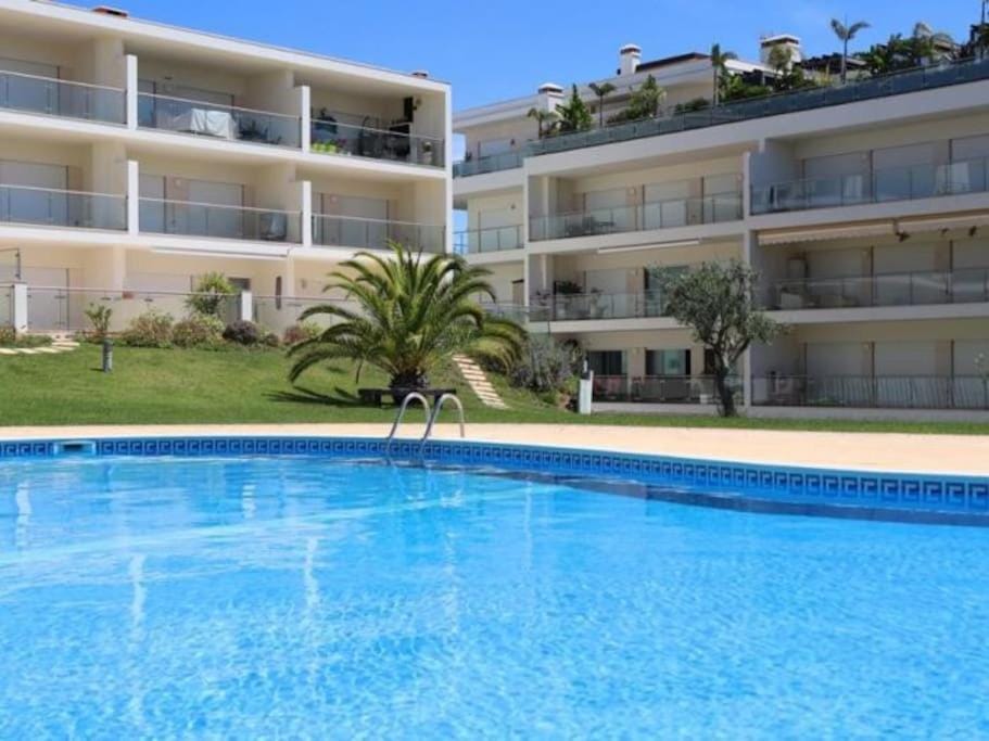 Happiness Apartment by Stay ici Apartment in Olhos de Água