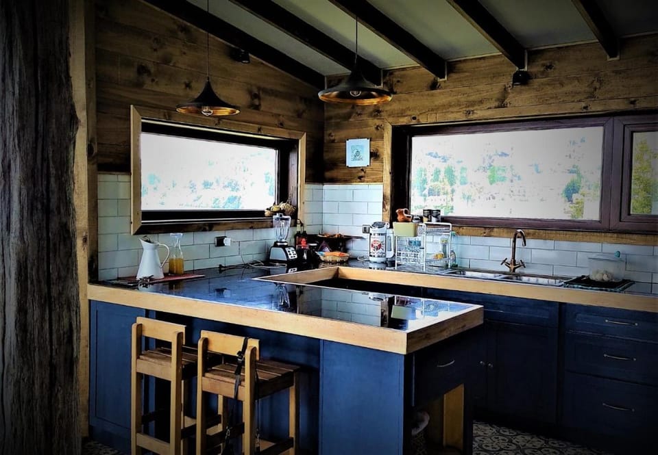 CASA BARCA DE CHILOÉ House in Los Lagos, Chile