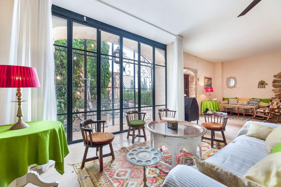 Property building, Living room