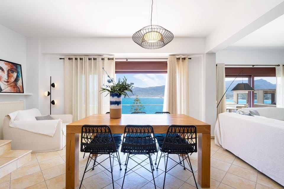 Seating area, Sea view
