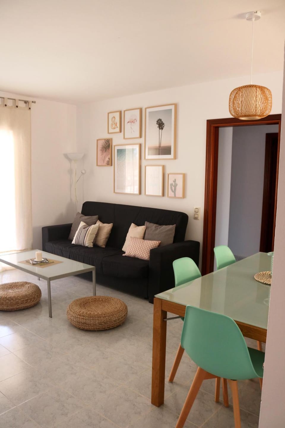 Living room, Dining area