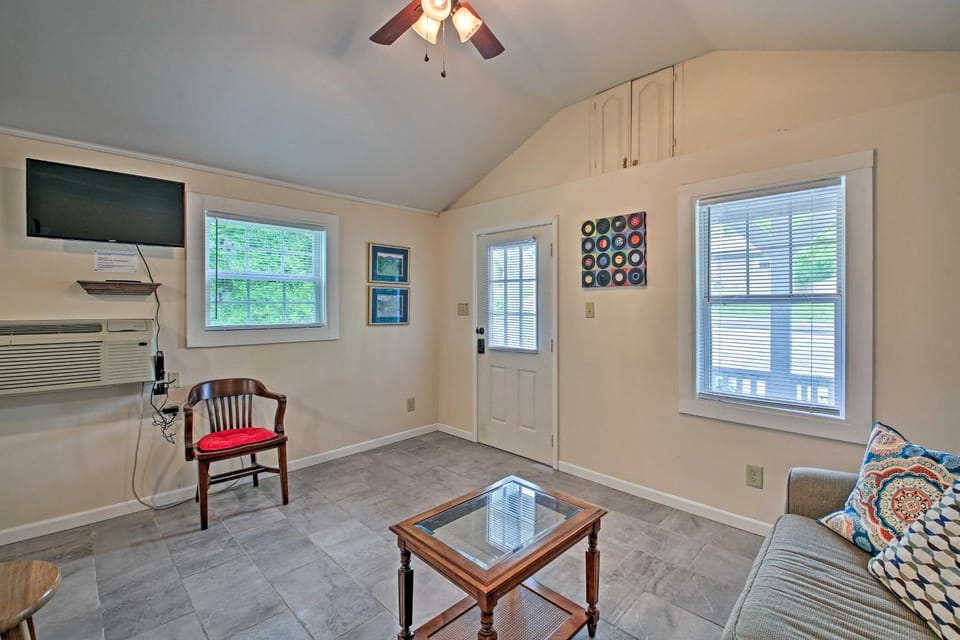 Near Nat'l Park: ‘Hollywood Park’ Hot Springs Home House in Hot Springs
