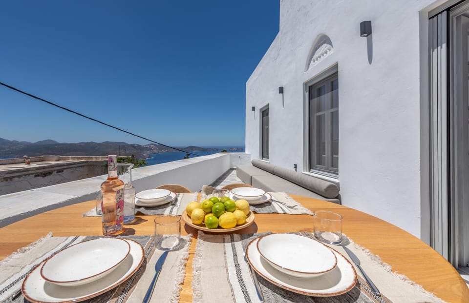 Balcony/Terrace, Dining area