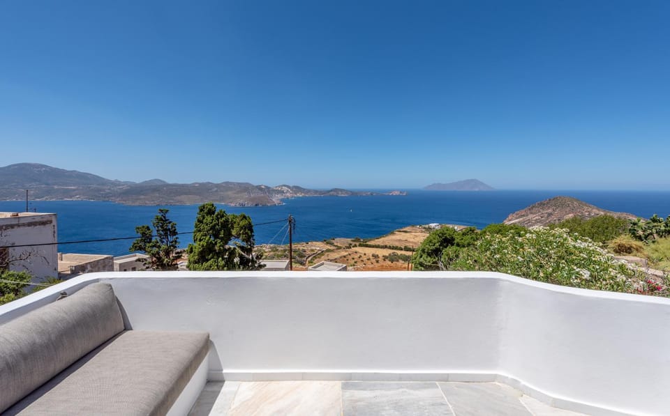 Balcony/Terrace, Mountain view, Sea view