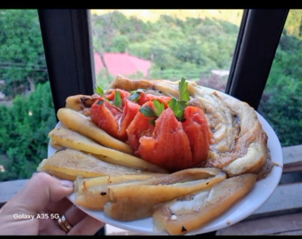 AGA HOTEL & Restaurant Bed and Breakfast in Armenia