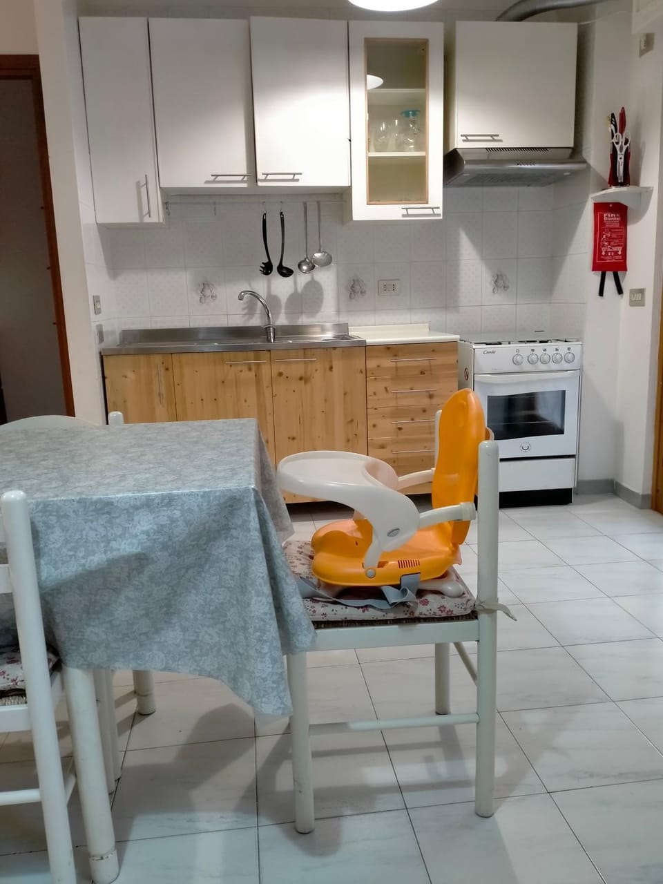 Kitchen or kitchenette, Kitchen or kitchenette, Dining area, young children, pet friendly, stove