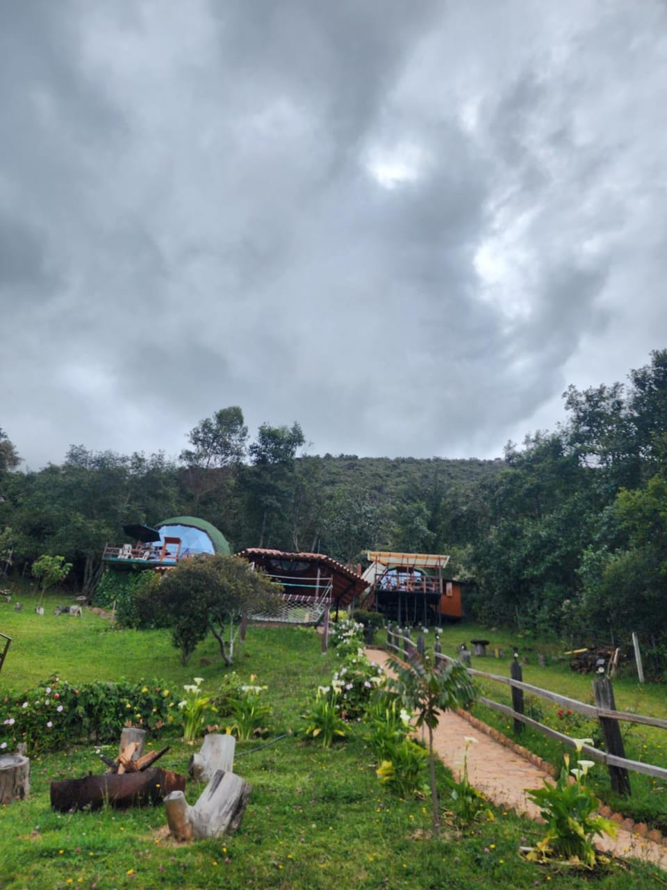 Glamping sede campestre Mirador de Pueblo Viejo Luxury tent in Guatavita