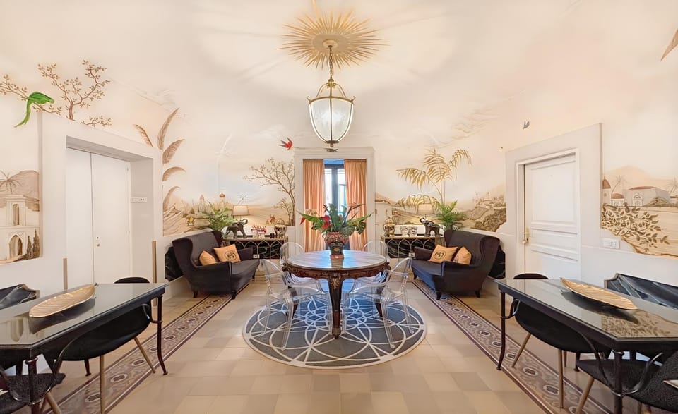 Living room, Dining area