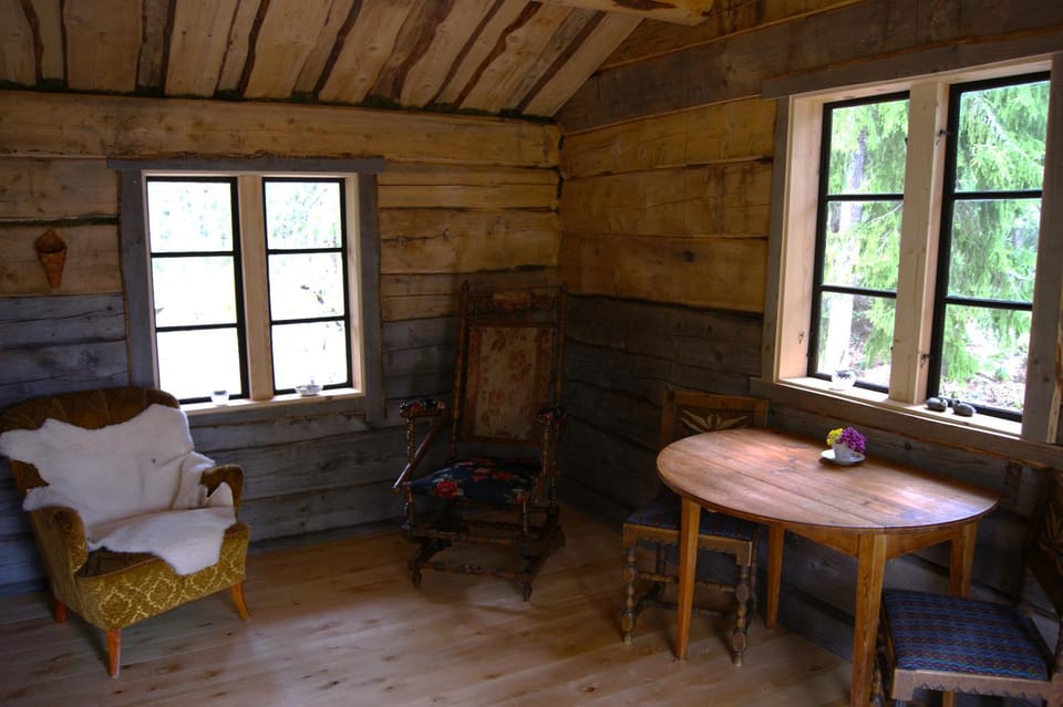 Property building, Seating area