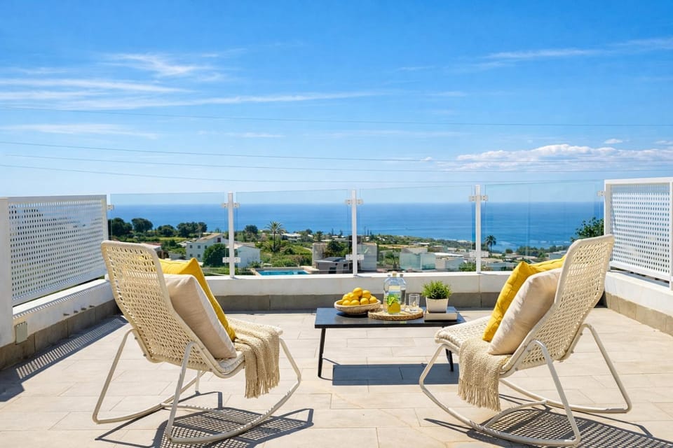 Natural landscape, View (from property/room), Balcony/Terrace, Sea view, Quiet street view