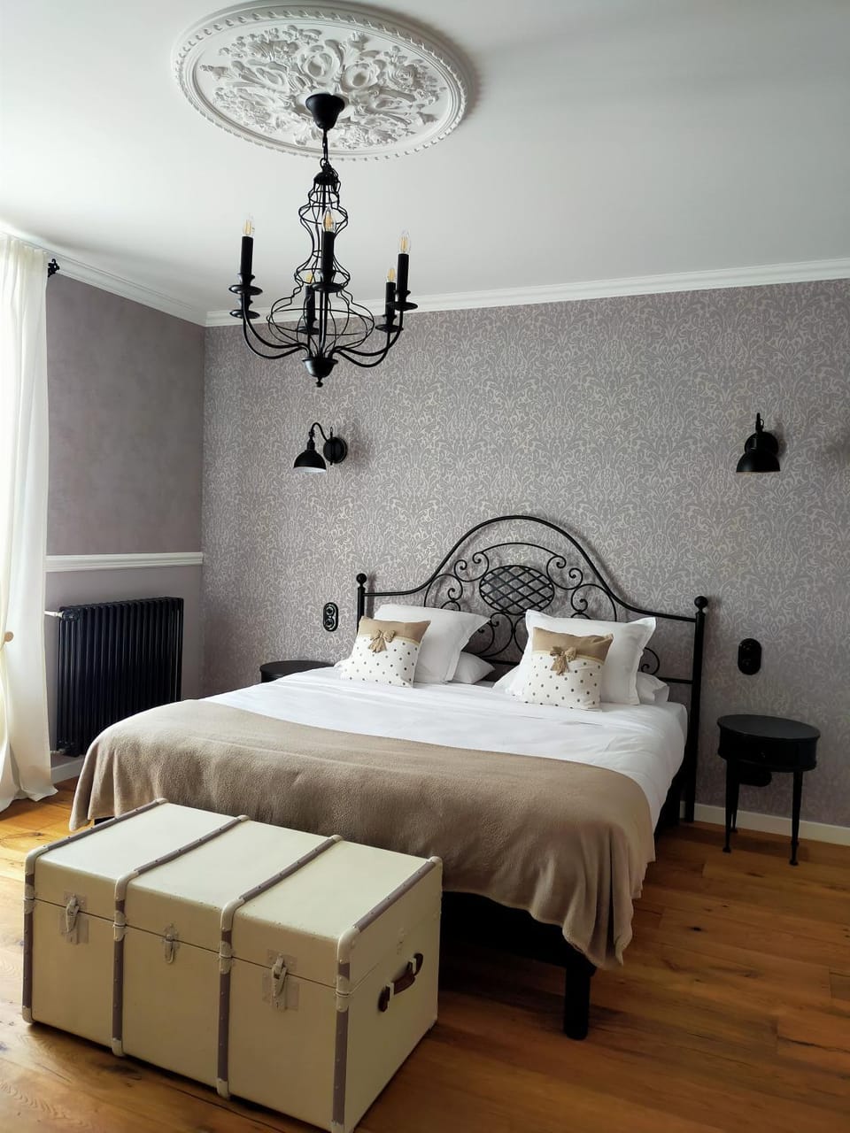 La Belle Epoque Bed and Breakfast in Douarnenez