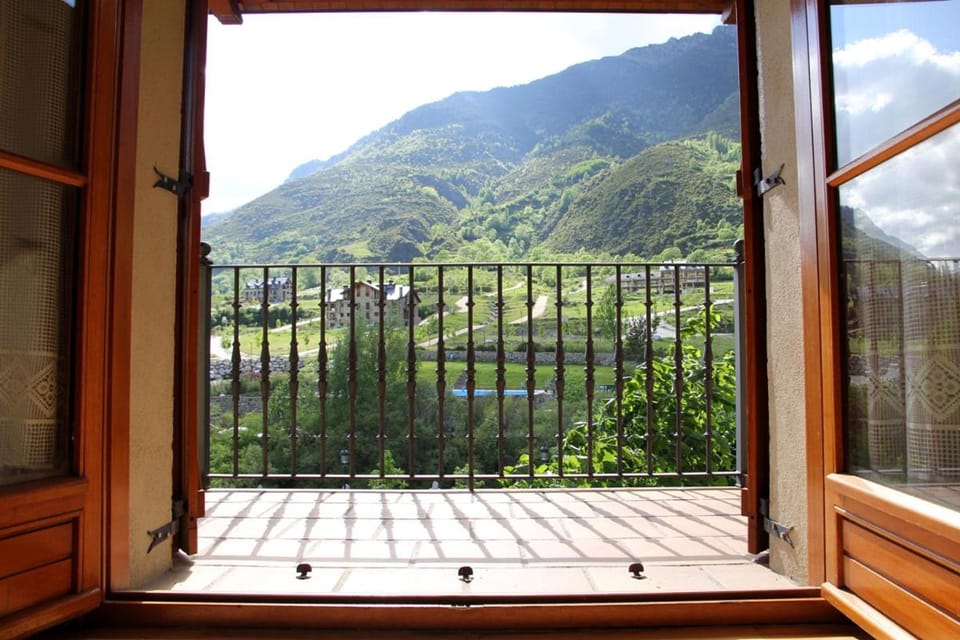 Apartamentos Los Tilos Apartment in Benasque