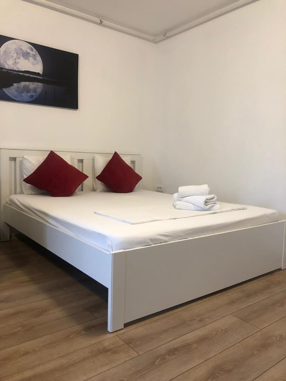 Beside Airport Apartment in Romania