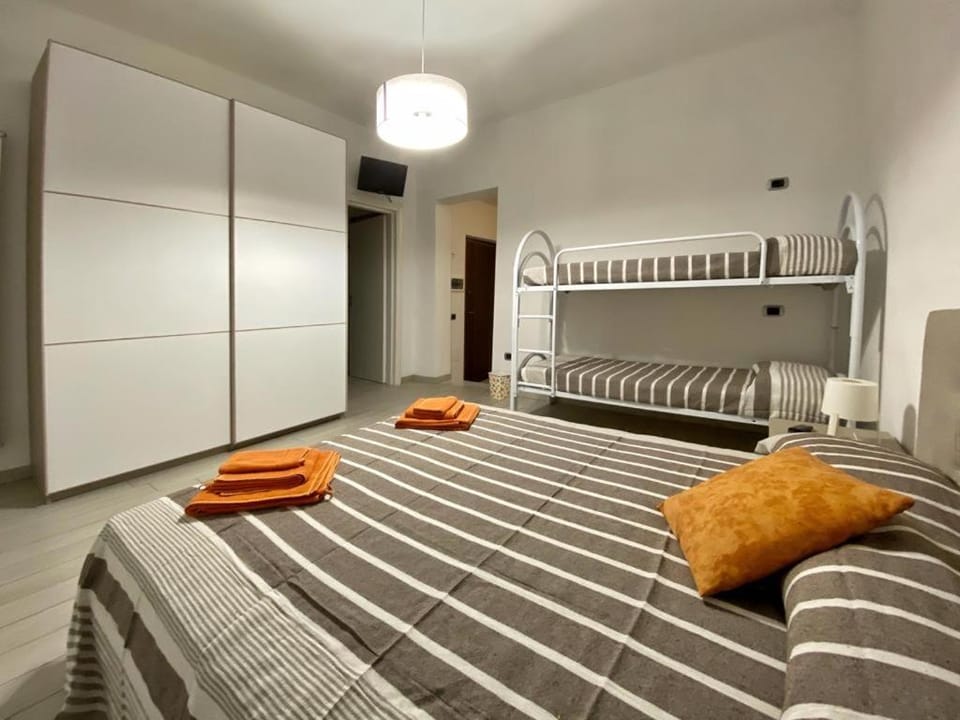 B&B Lunetia Bed and Breakfast in Province of Massa and Carrara