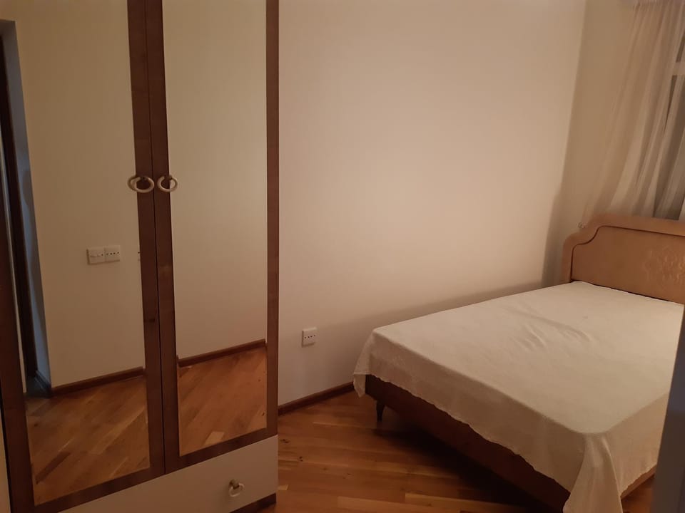 Bed, Photo of the whole room, Bedroom, wardrobe