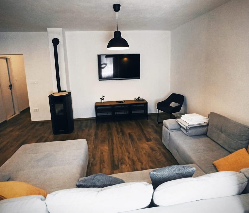 TV and multimedia, Living room