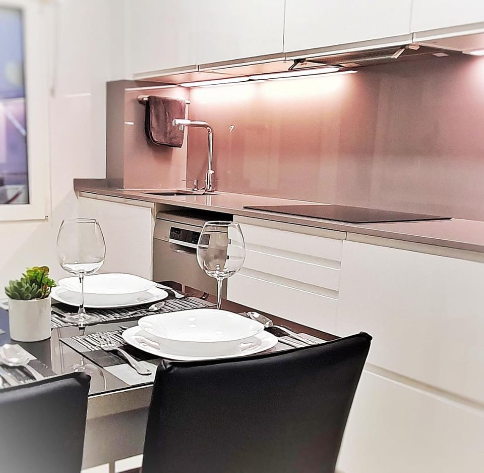 Kitchen or kitchenette, dishwasher, stove, kitchen