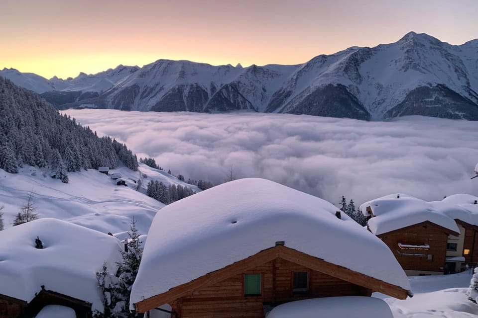 Mitenand Attika Apartment in Canton of Valais