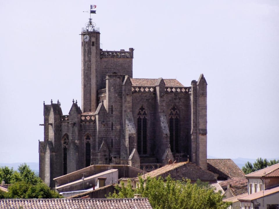 Nearby landmark