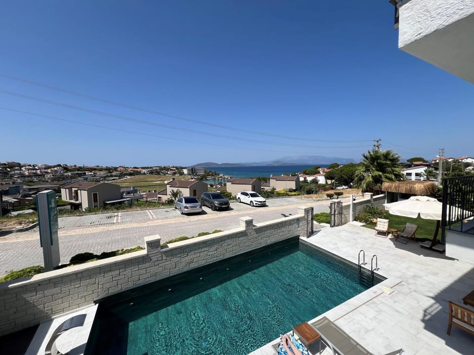 Property building, View (from property/room), View (from property/room)