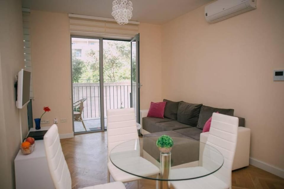 PETRA STUDIO Apartment in Dobrota
