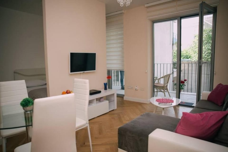 PETRA STUDIO Apartment in Dobrota