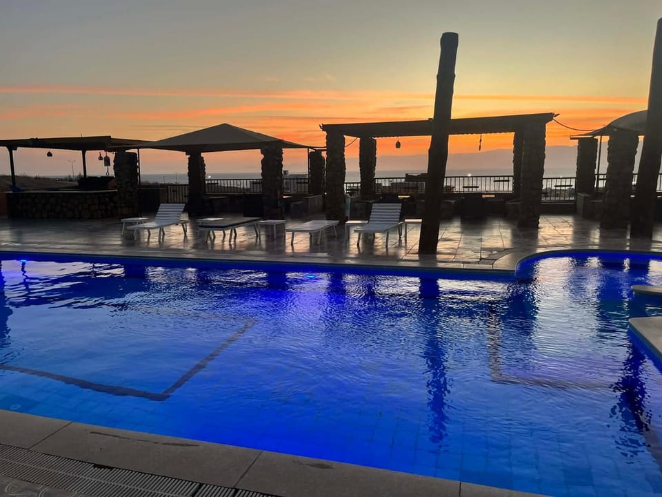 Day, Natural landscape, Pool view, Swimming pool, Sunset