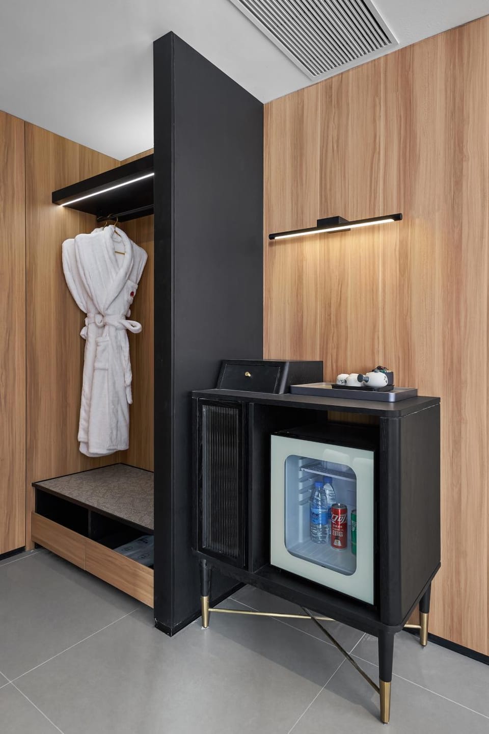minibar, wardrobe